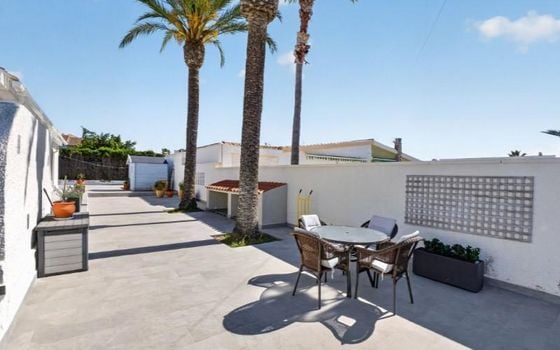Villa de 3 chambres à Torrevieja - HRE137907 - Photo - 5