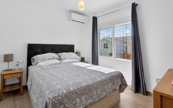 3 bedroom Villa in Torrevieja - HRE137907 - Photo - Small - 14