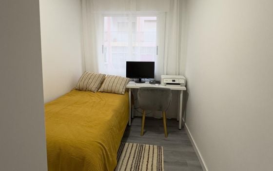 Apartamento de 2 habitaciones en Torrevieja - AG152247 - Foto - Small - 13