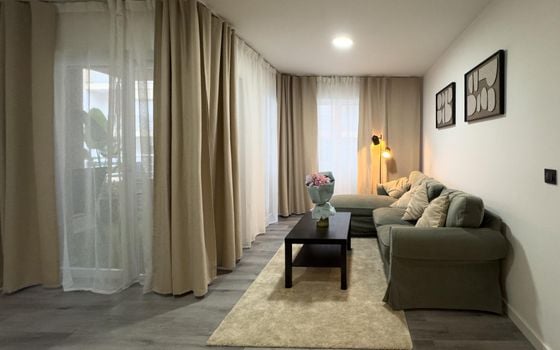 Apartamento de 2 habitaciones en Torrevieja - AG152247 - Foto - 3