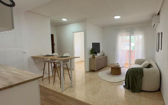 Appartement de 2 chambres à Torrevieja - CT137961 - Photo - 3