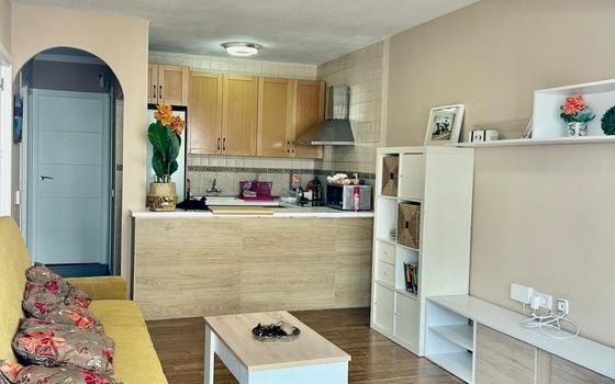 Apartamento de 2 habitaciones en Torrevieja - CT137962 - Foto - 3