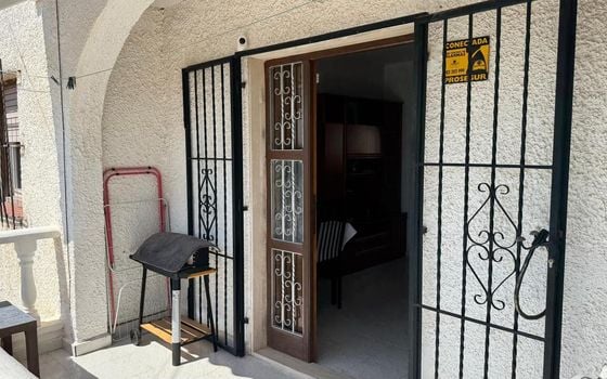 2 bedroom Bungalow in Torrevieja - VQ138642 - Photo - 2