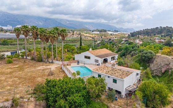 4 bedroom Villa in La Nucia - CBB138732 - Photo - Small - 44