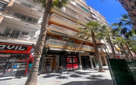 4 bedroom Apartment in Torrevieja - SV139194 - Photo - 1