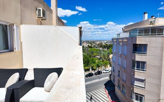 2 bedroom Penthouse in Torrevieja - RPE139407 - Photo - Small - 19