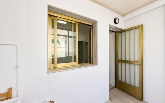2 bedroom Apartment in Torrevieja - CT139408 - Photo - Small - 9