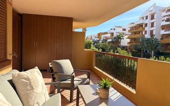 2 bedroom Apartment in Punta Prima - LR139588 - Photo - Small - 8