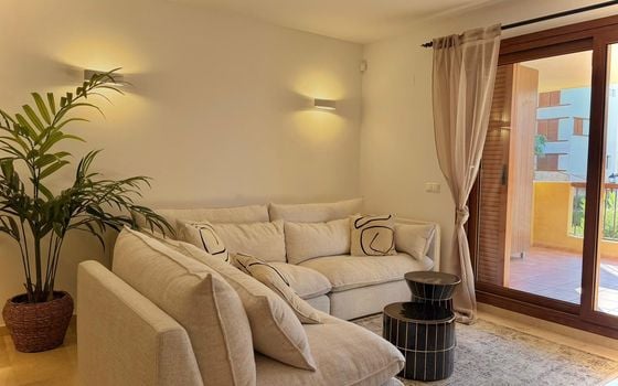 2 bedroom Apartment in Punta Prima - LR139588 - Photo - 2