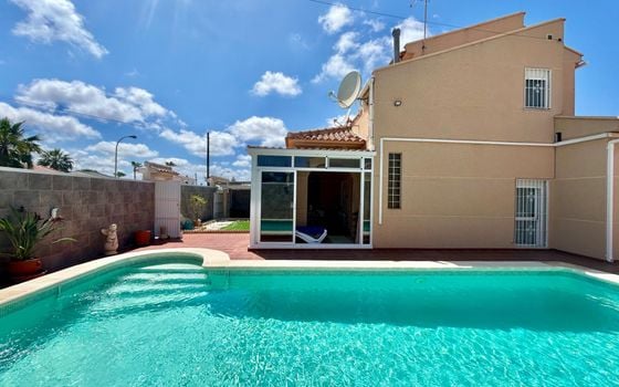 Villa de 3 chambres à Torrevieja - HRE139604 - Photo - 2