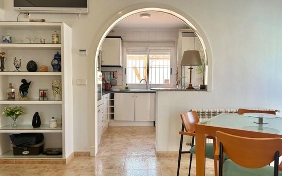 3 bedroom Villa in Torrevieja - HRE139604 - Photo - Small - 9