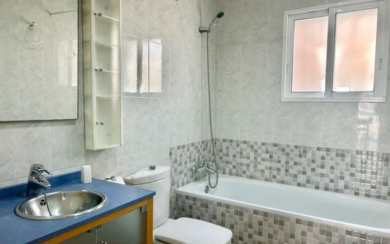 3 bedroom Villa in Torrevieja - HRE139604 - Photo - Small - 20