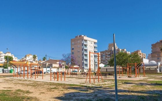 2 Schlafzimmer Appartement in Torrevieja - SV146114 - Foto - Small - 25