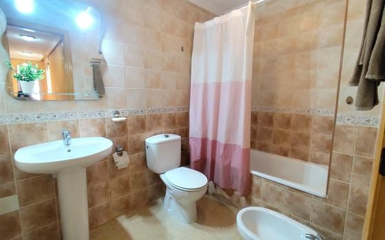 2 Schlafzimmer Appartement in Torrevieja - HRE140905 - Foto - Small - 15