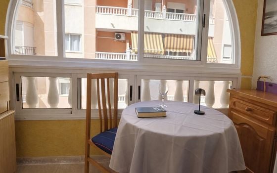 2 bedroom Apartment in Torrevieja - HRE140908 - Photo - Small - 6