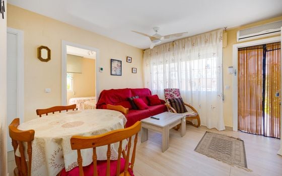 2 bedroom Townhouse in Torrevieja - CYM146980 - Photo - 4