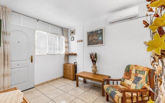 Bungalow de 3 chambres à Torrevieja - HRE140912 - Photo - Small - 6