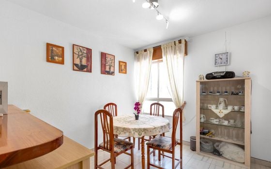Bungalow de 3 chambres à Torrevieja - HRE140912 - Photo - Small - 8