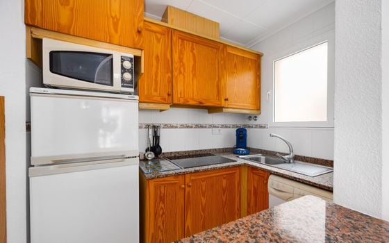 2 bedroom Apartment in Torrevieja - CYM146979 - Photo - Small - 8
