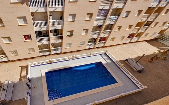 2 bedroom Apartment in Torrevieja - CYM146979 - Photo - Small - 21