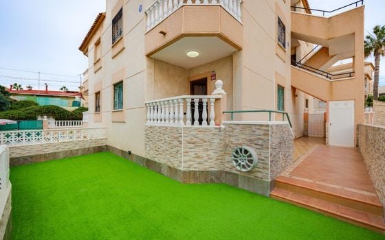 Appartement de 2 chambres à Torrevieja - HRE140916 - Photo - 3