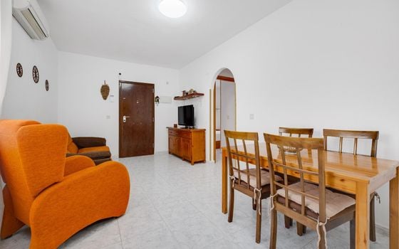 2 bedroom Apartment in Torrevieja - HRE140916 - Photo - Small - 8