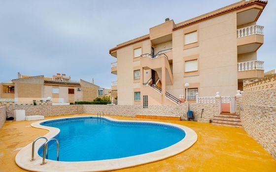 Appartement de 2 chambres à Torrevieja - HRE140916 - Photo - 1