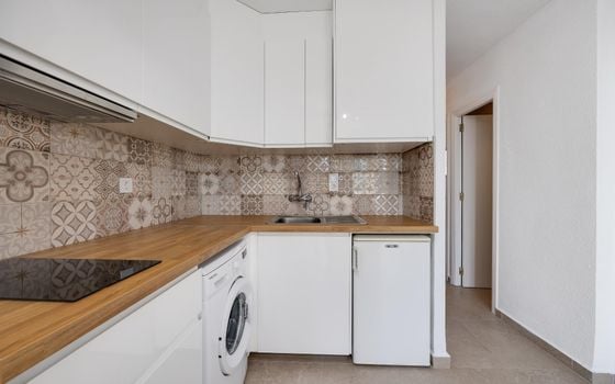 2 bedroom Apartment in Torrevieja - HRE140923 - Photo - Small - 7