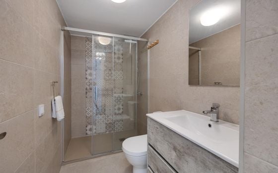 2 bedroom Apartment in Torrevieja - HRE140923 - Photo - Small - 15