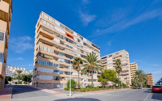2 bedroom Apartment in Torrevieja - HRE140923 - Photo - Small - 25