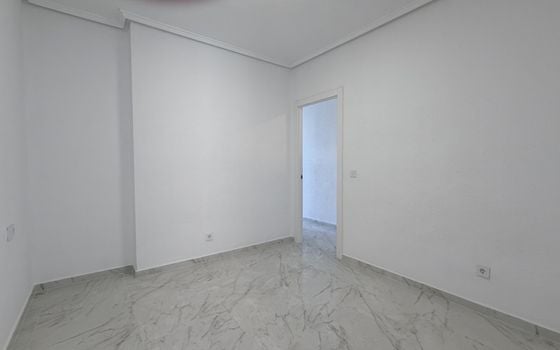 2 bedroom Apartment in Torrevieja - AET140971 - Photo - Small - 6