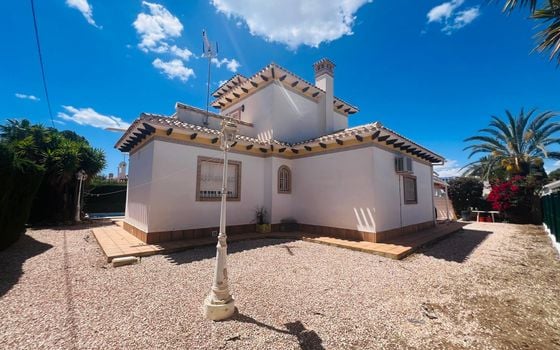 3 bedroom Villa in Orihuela Costa - TT140986 - Photo - Small - 27