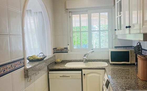 3 bedroom Villa in Orihuela Costa - TT140986 - Photo - Small - 8