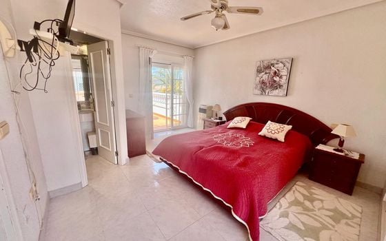 3 bedroom Villa in Orihuela Costa - TT140986 - Photo - Small - 10