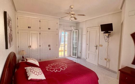 3 bedroom Villa in Orihuela Costa - TT140986 - Photo - Small - 12
