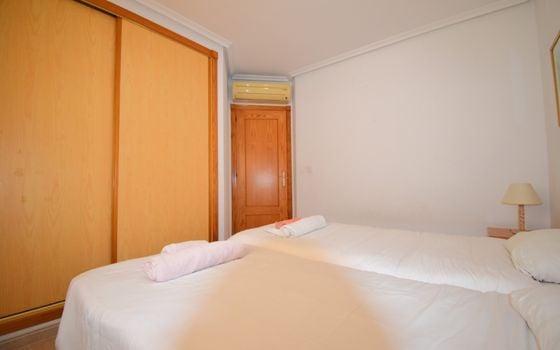 3 Schlafzimmer Doppelhaus in Playa Flamenca - VRE141021 - Foto - Small - 8