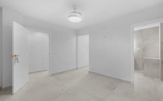 3 bedroom Apartment in Torrevieja - CBB141169 - Photo - Small - 14