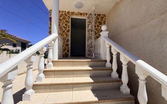 Villa de 5 chambres à Torrevieja - IMC141297 - Photo - Small - 32