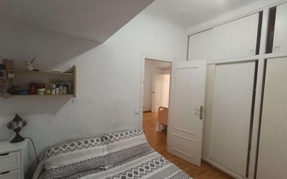 4 bedroom Apartment in Alicante - EES141474 - Photo - Small - 9
