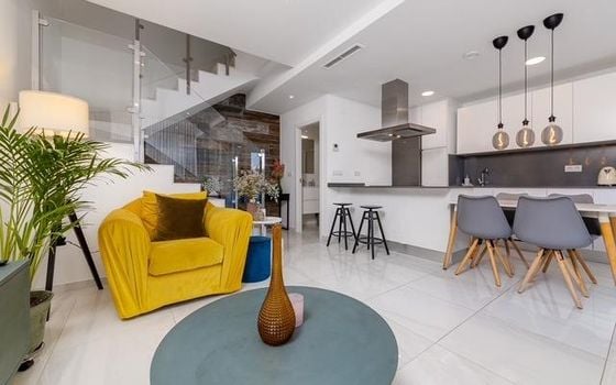 Townhouse de 3 chambres à Las Filipinas - URE141577 - Photo - Small - 9