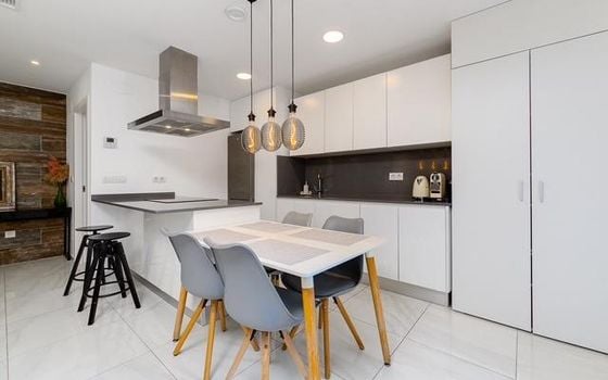 Townhouse de 3 chambres à Las Filipinas - URE141577 - Photo - Small - 12