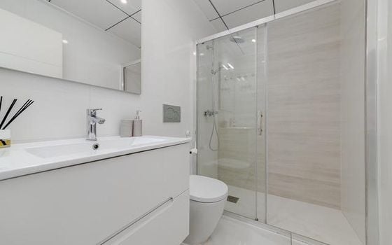 Townhouse de 3 chambres à Las Filipinas - URE141577 - Photo - Small - 19
