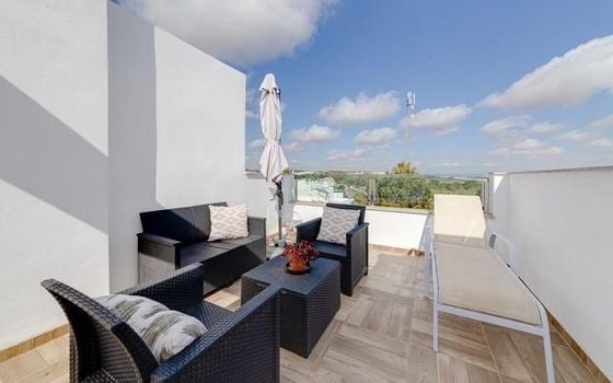 Townhouse de 3 chambres à Las Filipinas - URE141577 - Photo - Small - 32