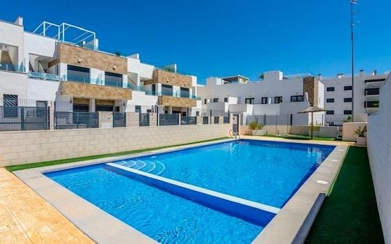 Townhouse de 3 chambres à Las Filipinas - URE141577 - Photo - Small - 2