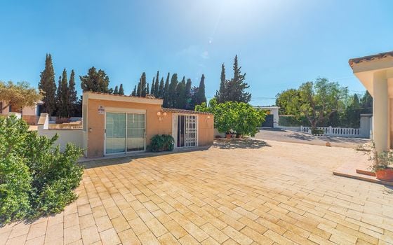 4 bedroom Villa in San Vicente del Raspeig - CBE142326 - Photo - Small - 26