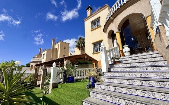 Villa de 3 chambres à Orihuela Costa - CSH142768 - Photo - 3