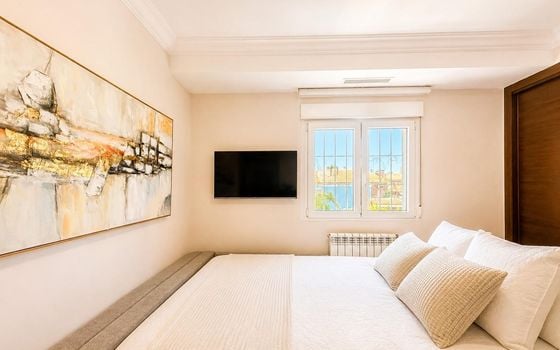 4 bedroom Villa in Dehesa de Campoamor - URE142919 - Photo - Small - 14
