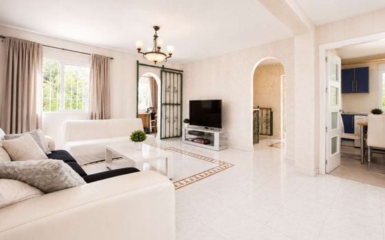 4 bedroom Villa in La Nucia - EES143000 - Photo - 5