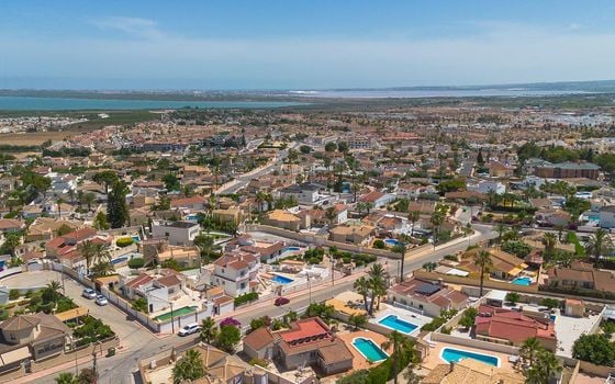 4 bedroom Villa in Ciudad Quesada - GVS143826 - Photo - Small - 47