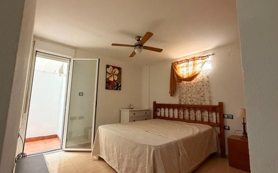 2 bedroom Apartment in Torrevieja - CT143842 - Photo - Small - 12